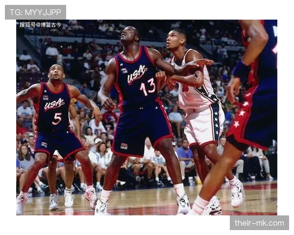 新手入门必看:FIBA和NBA规则区别对比解析