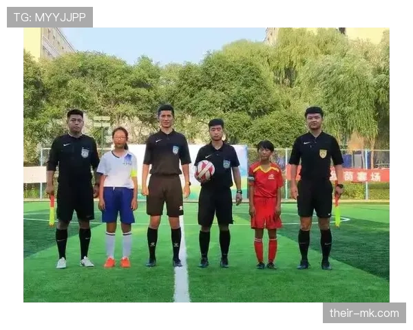 青少年规则：比赛时间、换人和场地尺寸的关键规定与执行要点